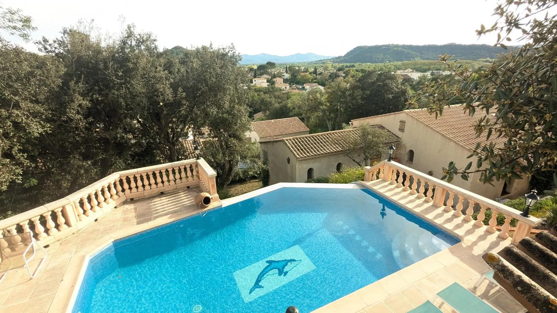Appartement Avec Clim, Piscine, Proche Centre Vidauban France