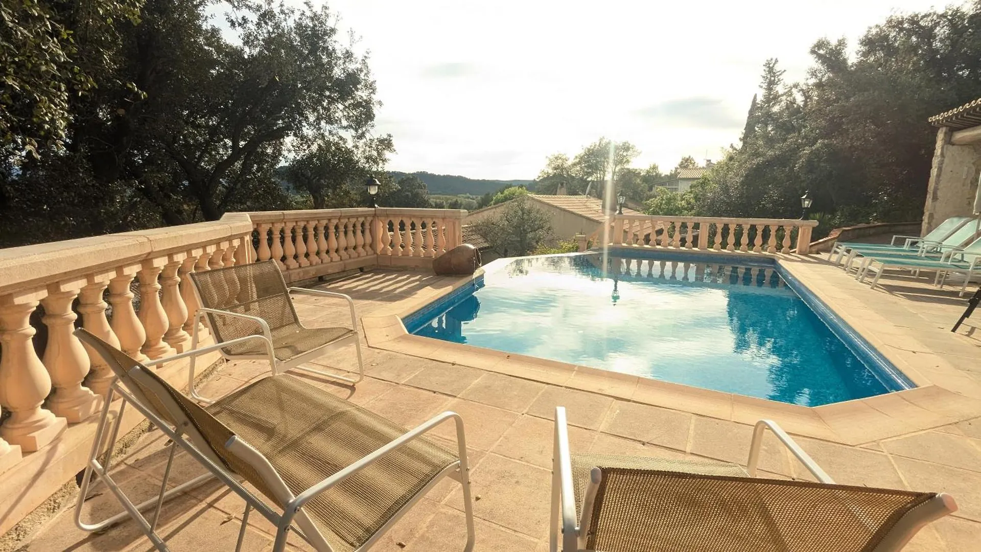 Appartement Avec Clim, Piscine, Proche Centre Vidauban Apartment